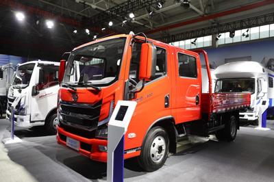 轻卡界的“三好生” 上汽轻卡第六代跃进新品以智能定制化引领未来物流