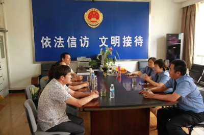 芒市法律援助中心市人民检察院工作站挂牌成立，法律服务再升级